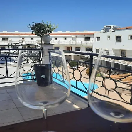 Paramount Gardens C201