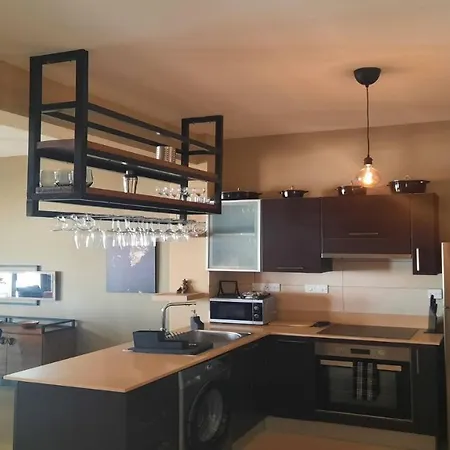 Appartement Paramount Gardens C201 *