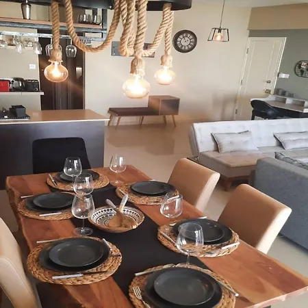 Paramount Gardens C201 Apartment Larnaka