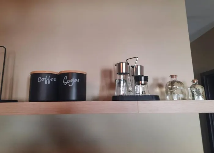 Διαμέρισμα Paramount Gardens C201 *