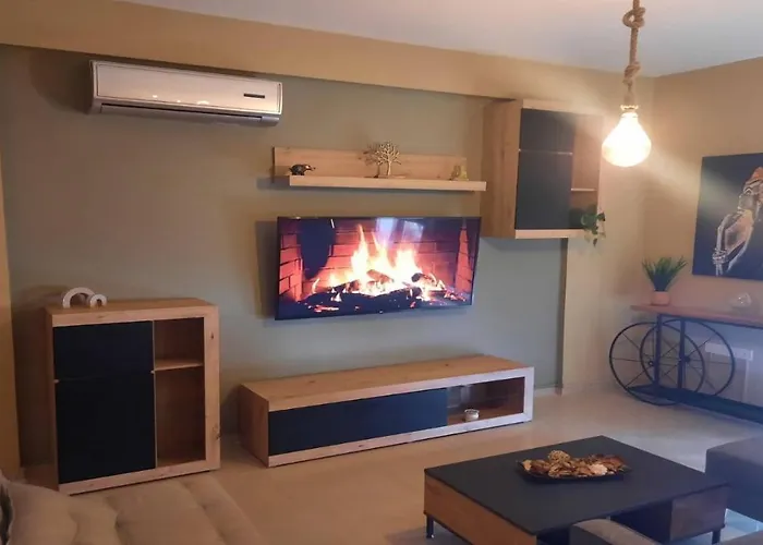 Paramount Gardens C201 * Λάρνακα